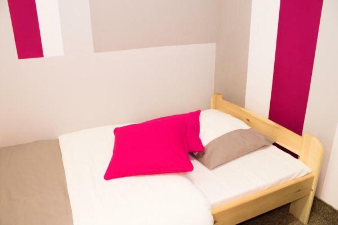 Amnezja Hostel Wrocław Dış mekan fotoğraf
